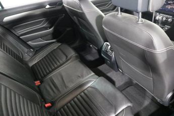VOLKSWAGEN PASSAT 2.0 TDI EVO SEL Estate 5dr Diesel DSG Euro 6 (s/s) (150 ps)