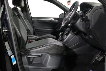 VOLKSWAGEN TIGUAN 2.0 TDI R-Line SUV 5dr Diesel DSG 4Motion Euro 6 (s/s) (200 ps)