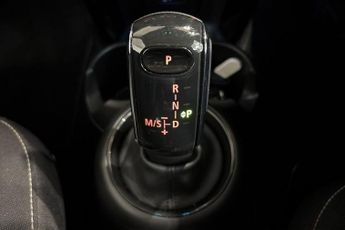 MINI HATCH 1.5 Cooper Classic Hatchback 3dr Petrol Steptronic Euro 6 (s/s) 