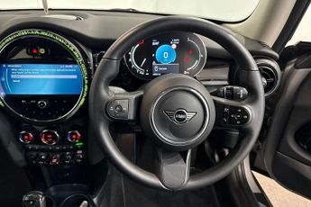 MINI HATCH 1.5 Cooper Classic Hatchback 3dr Petrol Steptronic Euro 6 (s/s) 