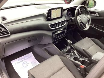 HYUNDAI TUCSON 1.6 GDi SE Nav SUV 5dr Petrol Manual Euro 6 (s/s) (132 ps)