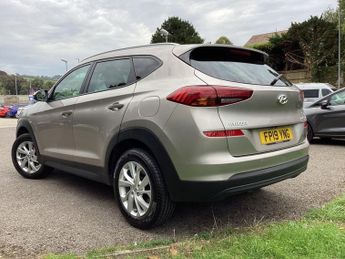 HYUNDAI TUCSON 1.6 GDi SE Nav SUV 5dr Petrol Manual Euro 6 (s/s) (132 ps)