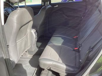 FORD KUGA 2.0 TDCi Titanium SUV 5dr Diesel Powershift AWD Euro 6 (s/s) (18