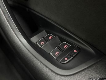 AUDI A6 AllRoad 3.0 TDI V6 Sport Estate 5dr Diesel S Tronic quattro Euro 6 (s/s)