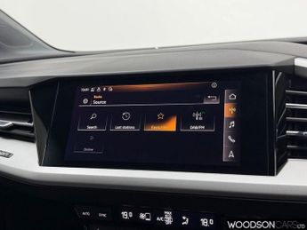 AUDI Q4 E-TRON 40 Sport SUV 5dr Electric Auto 82kWh (204 ps)