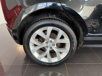LAND ROVER RANGE ROVER EVOQUE 2.0 D180 SE SUV 5dr Diesel Auto 4WD Euro 6 (s/s) (180 ps)