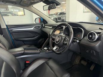 MG MG ZS 51.1kWh Trophy SUV 5dr Electric Auto (176 ps)