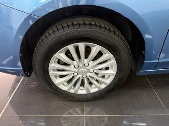 MG MG5 61.1kWh Exclusive Long Range Estate 5dr Electric Auto (156 ps)