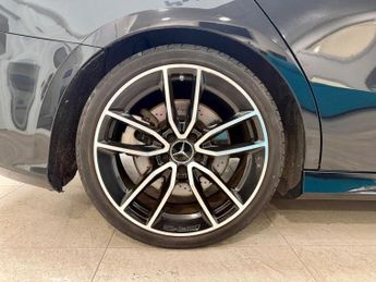 MERCEDES-BENZ A CLASS 2.0 A35 AMG (Premium) Saloon 4dr Petrol SpdS DCT 4MATIC Euro 6 (