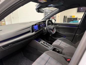 VOLKSWAGEN GOLF 2.0 TSI GTI Hatchback 5dr Petrol DSG Euro 6 (s/s) (245 ps)