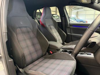 VOLKSWAGEN GOLF 2.0 TSI GTI Hatchback 5dr Petrol DSG Euro 6 (s/s) (245 ps)