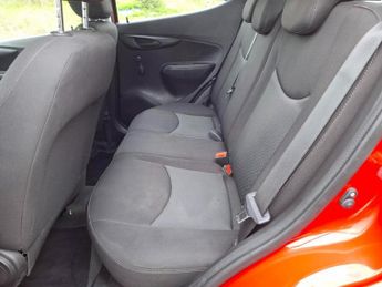 VAUXHALL VIVA 1.0i SE Hatchback 5dr Petrol Manual Euro 6 (a/c) (75 ps)