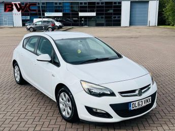 VAUXHALL ASTRA 1.4 16v Design Hatchback 5dr Petrol Manual Euro 5 (100 ps)