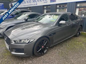 Jaguar XE 2.0d R-Sport Saloon 4dr Diesel Auto Euro 6 (s/s) (180 ps)