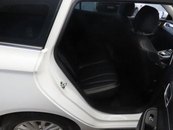 MG MG 5 61.1kWh Exclusive Long Range Estate 5dr Electric Auto (156 ps)