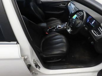 MG MG 5 61.1kWh Exclusive Long Range Estate 5dr Electric Auto (156 ps)
