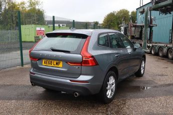 VOLVO XC60 2.0 T5 Momentum SUV 5dr Petrol Auto AWD Euro 6 (s/s) (250 ps)