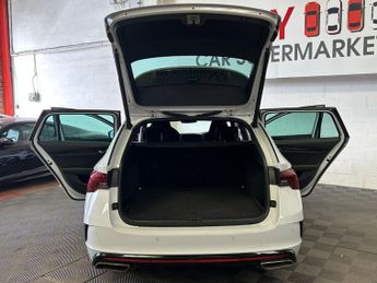 SKODA OCTAVIA 1.4 TSI iV 13kWh vRS Estate 5dr Petrol Plug-in Hybrid DSG Euro 6