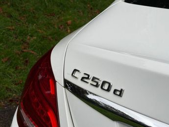 MERCEDES-BENZ C CLASS 2.1 C250d AMG Line (Premium) Saloon 4dr Auto Diesel G-Tronic+ Eu
