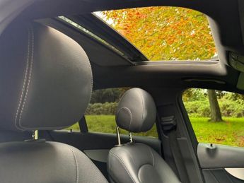 MERCEDES-BENZ C CLASS 2.1 C250d AMG Line (Premium) Saloon 4dr Auto Diesel G-Tronic+ Eu