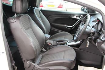 VAUXHALL ASTRA GTC 2.0 CDTi SRi Coupe 3dr Diesel Auto Euro 5 (165 ps)