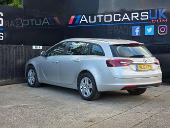 VAUXHALL INSIGNIA 1.6 CDTi Design Nav Sports Tourer 5dr Diesel Auto Euro 6 (136 ps