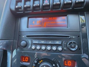 PEUGEOT 3008 1.6 HDi Allure SUV 5dr Diesel Manual Euro 5 (115 ps)