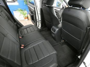 HONDA CR-V 2.0 h i-MMD SR SUV 5dr Petrol Hybrid eCVT 4WD Euro 6 (s/s) (184 