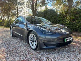 TESLA Model 3 (Dual Motor) Long Range Saloon 4dr Electric Auto 4WDE (346 ps)