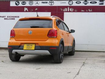 VOLKSWAGEN POLO 