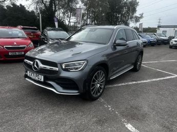 MERCEDES-BENZ GLC 2.0 GLC300d AMG Line (Premium) SUV 5dr Diesel G-Tronic+ 4MATIC E