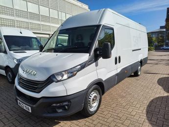 IVECO DAILY IVECO Daily 2.3D HPI 14V 35S 4100 Panel Van 5dr Diesel Hi-Matic 