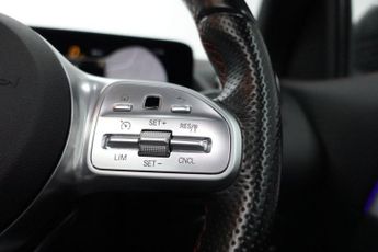MERCEDES-BENZ EQA EQA 250 66.5kWh AMG Line SUV 5dr Electric Auto (190 ps)