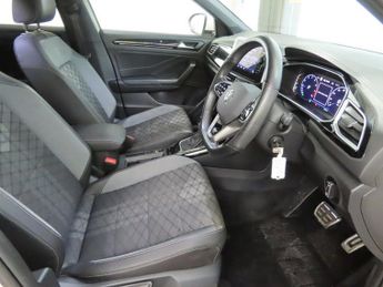 VOLKSWAGEN T-ROC 1.5 TSI R-Line SUV 5dr Petrol DSG Euro 6 (s/s) (150 ps)