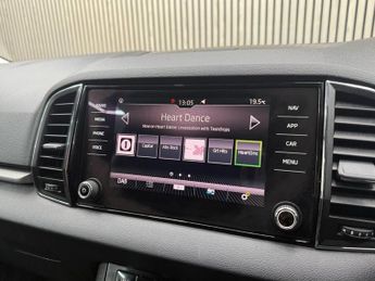 SKODA KAROQ 1.6 TDI SE Technology SUV 5dr Diesel DSG Euro 6 (s/s) (115 ps)