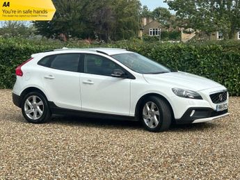 Volvo V40 Cross Country 1.6 D2 Lux Hatchback 5dr Diesel Manual Euro 5 (s/s) (115 ps)