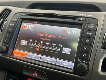 KIA SPORTAGE 2.0 CRDi KX-4 SUV 5dr Diesel Auto AWD Euro 5 (181 bhp)