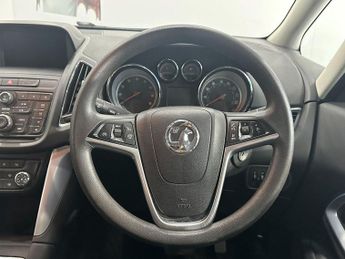 VAUXHALL ZAFIRA TOURER 1.4i Turbo Energy MPV 5dr Petrol Auto Euro 6 (140 ps)