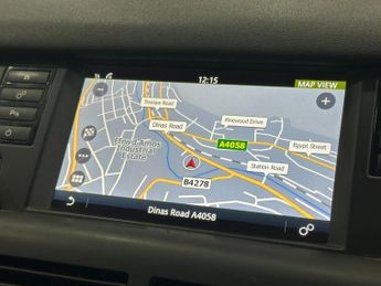LAND ROVER DISCOVERY SPORT 2.0 TD4 SE Tech SUV 5dr Diesel Auto 4WD Euro 6 (s/s) (180 ps)