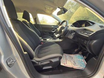 PEUGEOT 308 1.2 PureTech Sportium Hatchback 5dr Petrol Manual Euro 6 (s/s) (