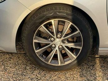 PEUGEOT 308 1.2 PureTech Sportium Hatchback 5dr Petrol Manual Euro 6 (s/s) (