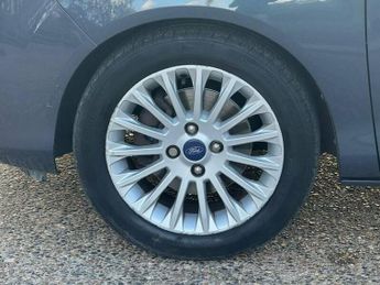FORD B-MAX 1.6 Titanium Powershift Euro 5 5dr