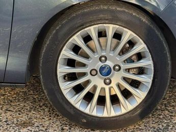 FORD B-MAX 1.6 Titanium Powershift Euro 5 5dr