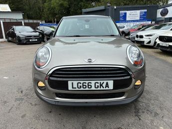 MINI HATCH 1.5 Cooper D Hatchback 5dr Diesel Auto Euro 6 (s/s) (116 ps)
