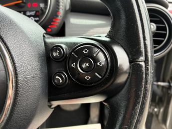 MINI HATCH 1.5 Cooper D Hatchback 5dr Diesel Auto Euro 6 (s/s) (116 ps)