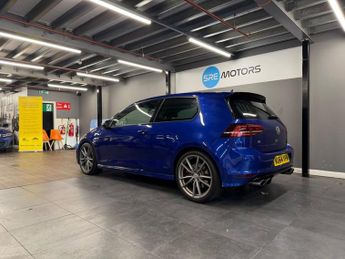 VOLKSWAGEN GOLF 2.0 TSI BlueMotion Tech R Hatchback 3dr Petrol DSG 4Motion Euro 