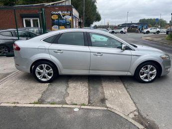FORD MONDEO 2.0 TDCi Titanium Hatchback 5dr Diesel Powershift Euro 5 (163 ps