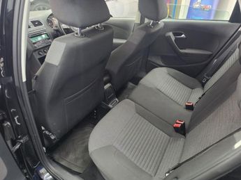 VOLKSWAGEN POLO 1.6 TDI SEL Hatchback 5dr Diesel Manual Euro 5 (90 ps)