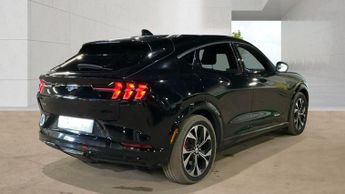 FORD MUSTANG MACH-E Extended Range 91kWh SUV 5dr Electric Automatic AWD (351 ps)