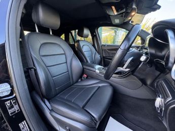 MERCEDES-BENZ GLC 2.1 GLC250d AMG Line (Premium) SUV 5dr Diesel G-Tronic+ 4MATIC E